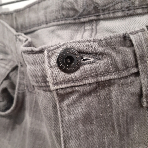 Retro 90's Chip & Pepper Skinny Jeans with Ankle Zipper - Picture 3 of 11